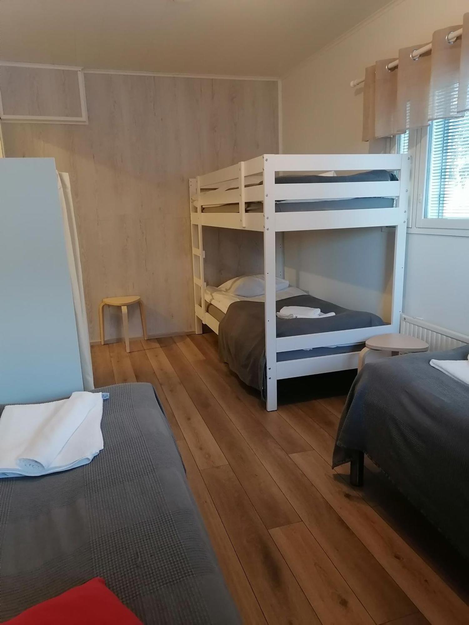 Hostel Tikka Рованиеми Экстерьер фото